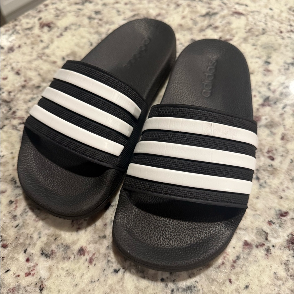 Little boys adidas slides